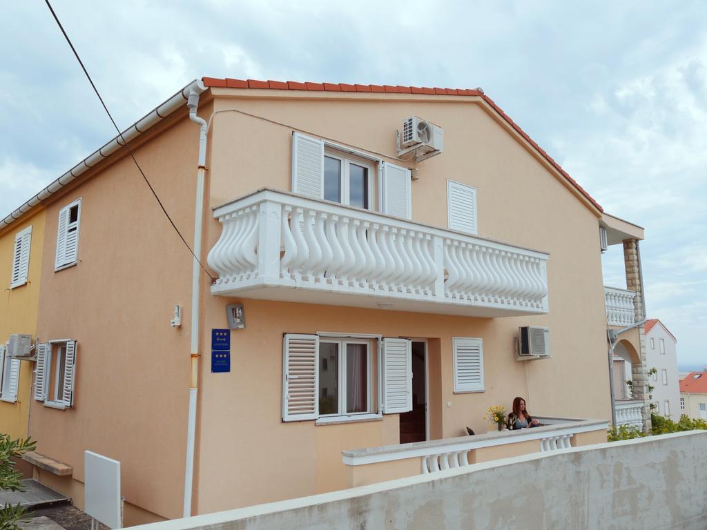 Apartments-Novalja-Zrce 外观 照片